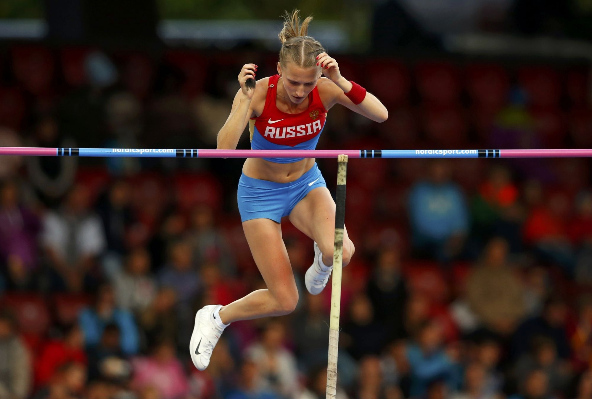 Легкоатлетка Сидорова заявила, что пока не решила будет ли продолжать карьеру в условиях отстранения россиян