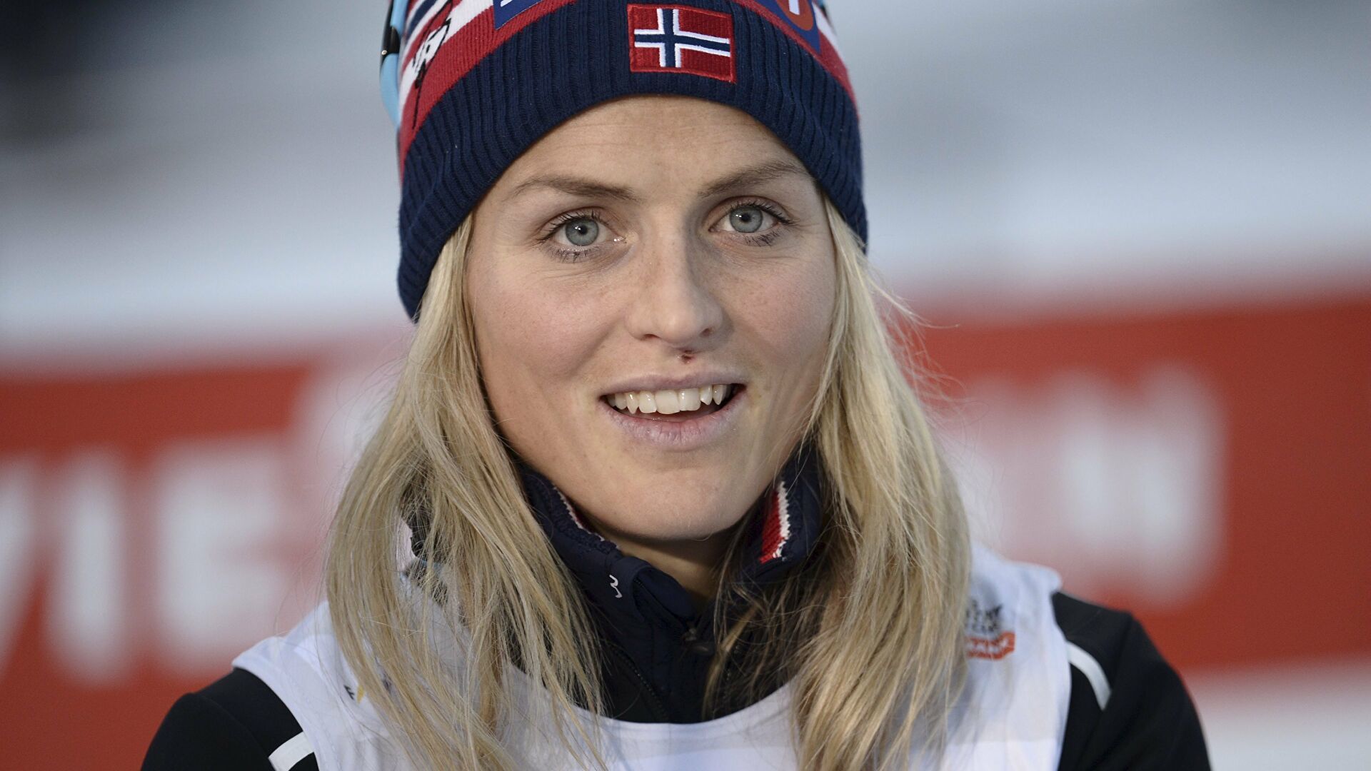 Лыжница Йохауг объяснилась перед Непряевой, удивившейся позиции норвежки в отношении российский спортсменов