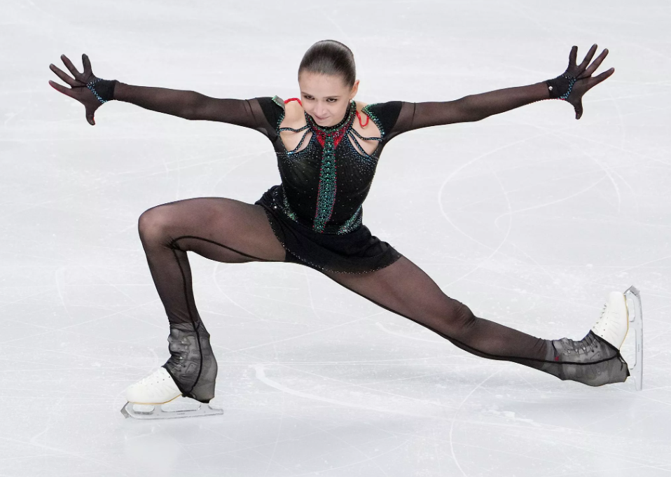 Самсонов предположил, почему Валиева провалила индивидуальные соревнования на ОИ-2022