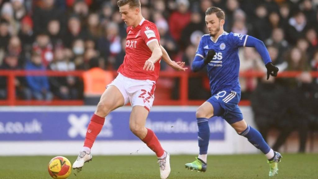 Лестер Ноттингем Форест. Лестер Сити Ноттингем Форест 3 октября. Lester City vs Nottingham Forest. Спорт в Великобритании.