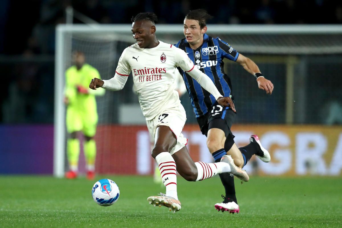 «Милан» обыграл «Аталанту» со счетом 2:0 в 37-м туре чемпионата Италии