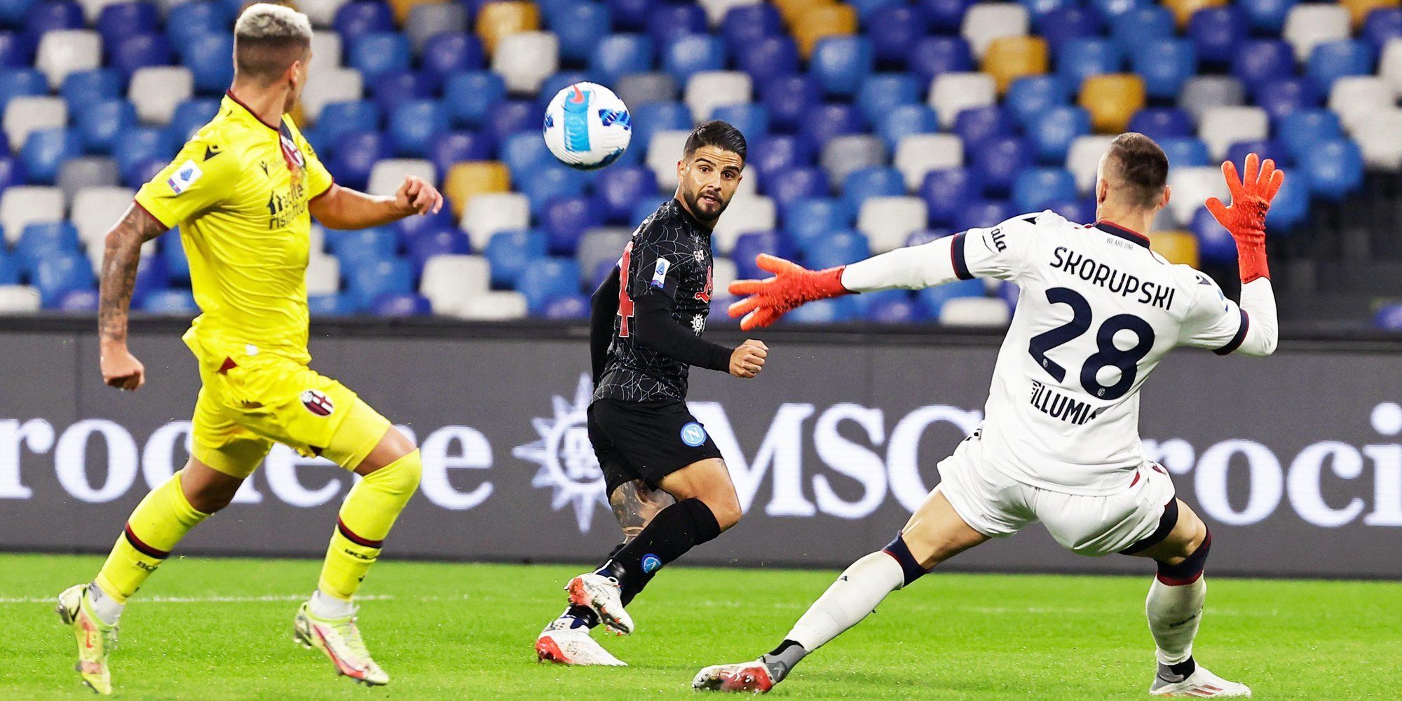 «Наполи» обыграл «Салернитану» в матче Серии А и возглавил таблицу итальянского чемпионата