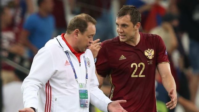 Дзюба считает Слуцкого лучшим тренером России