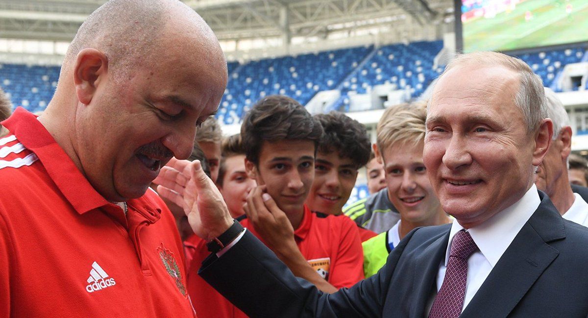 Путин поздравил сборную России с победой над Финляндией на Евро-2020