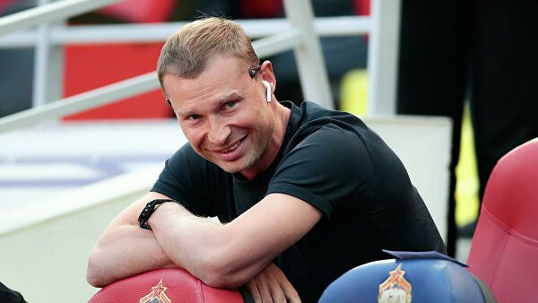 Главный тренер ЦСКА Алексей Березуцкий рассказал о проблемах после назначения в «армейский» клуб