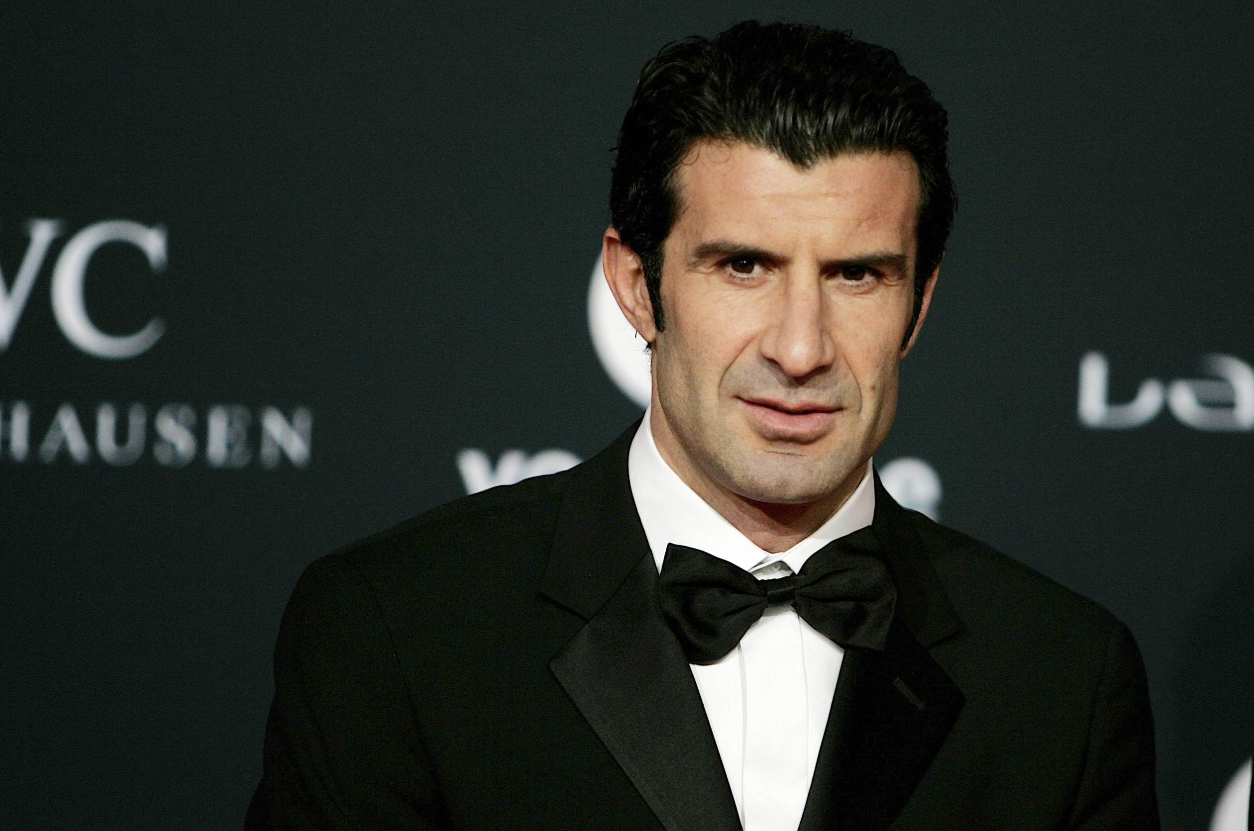 Луиш фигу. Луиш Фиго 2024. Луиш фигу футболист. Luis Figo карьера.