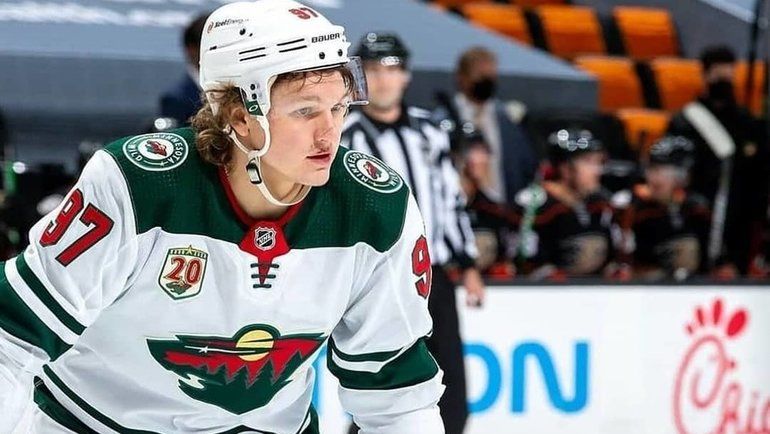 Форвард «Миннесоты» Кирилл Капризов вошел в топ-7 самых высокооплачиваемых российских хоккеистов НХЛ