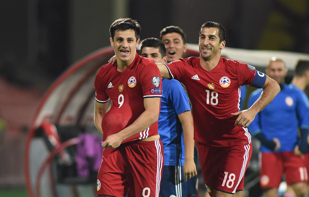 Armenian football. Футбольные команды Армении. Футбольная сборная Армения. Сборная Армении по футболу игроки сборной Армении по футболу. Команды футбола Армении.